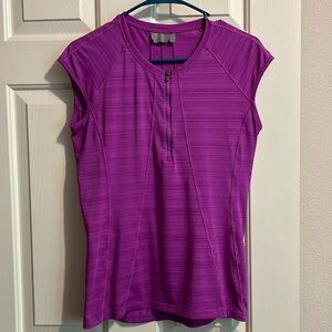 Athleta Pacifica UFP fitted top